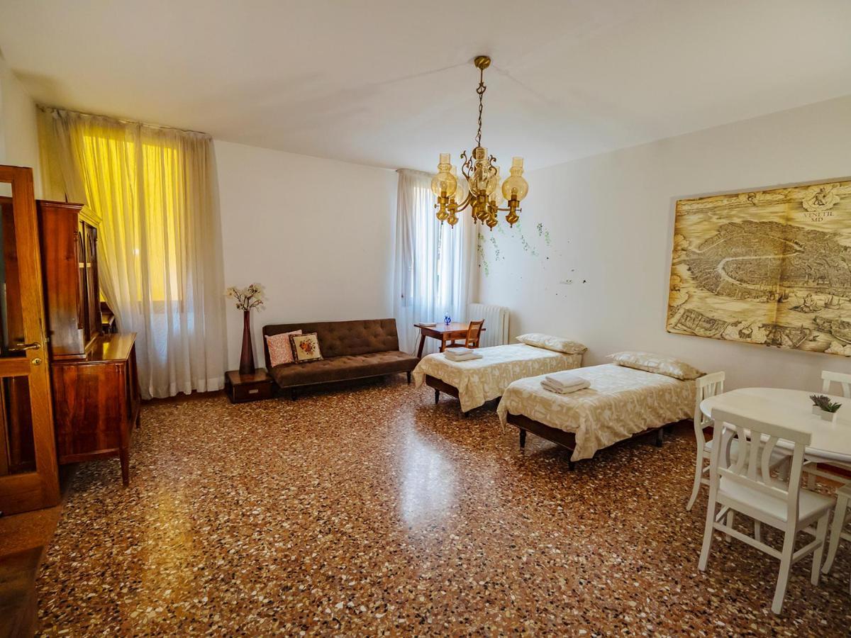 Love Island Venise Extérieur photo