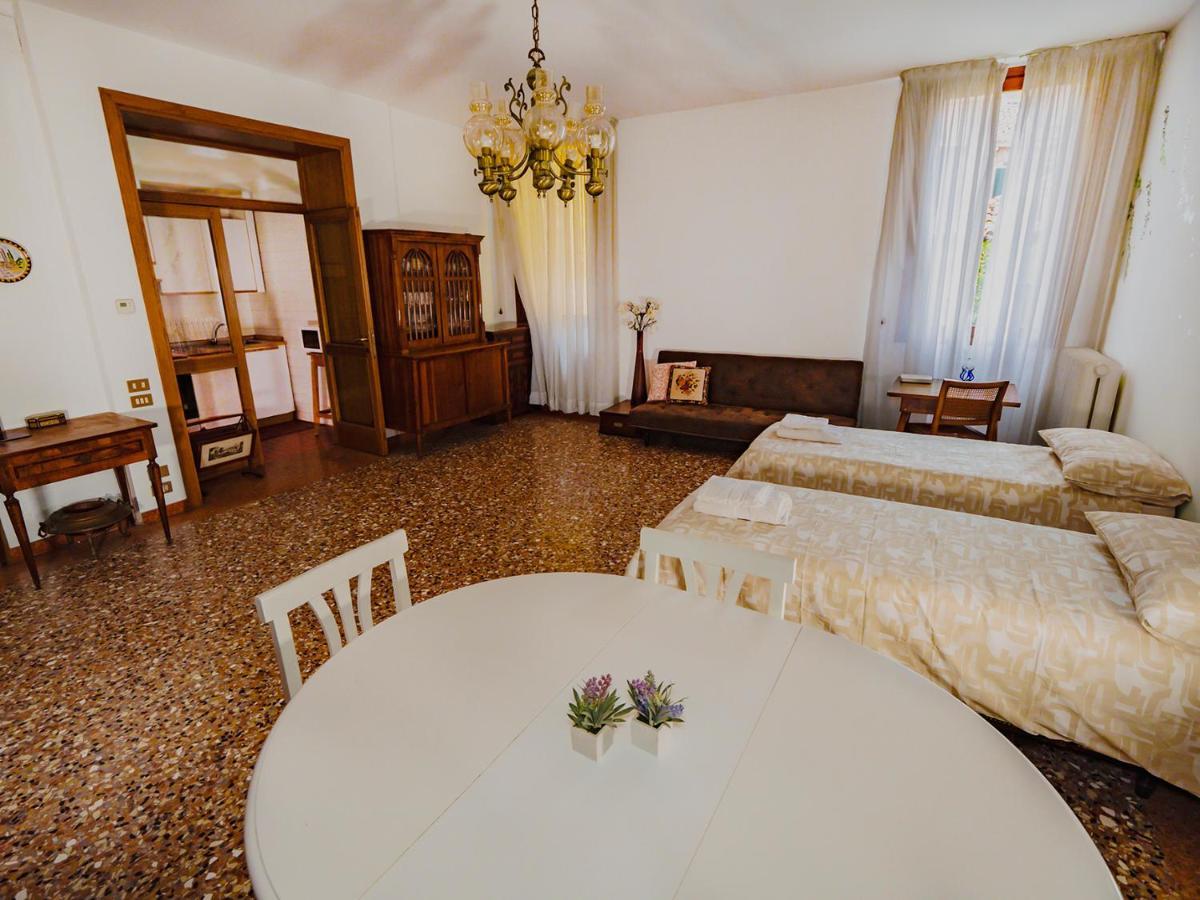 Love Island Venise Extérieur photo